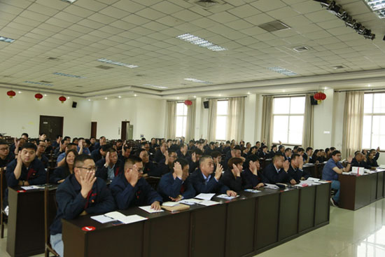 洛阳yy易游体育传热节能公司党委及下属党支部换届选举顺利实现